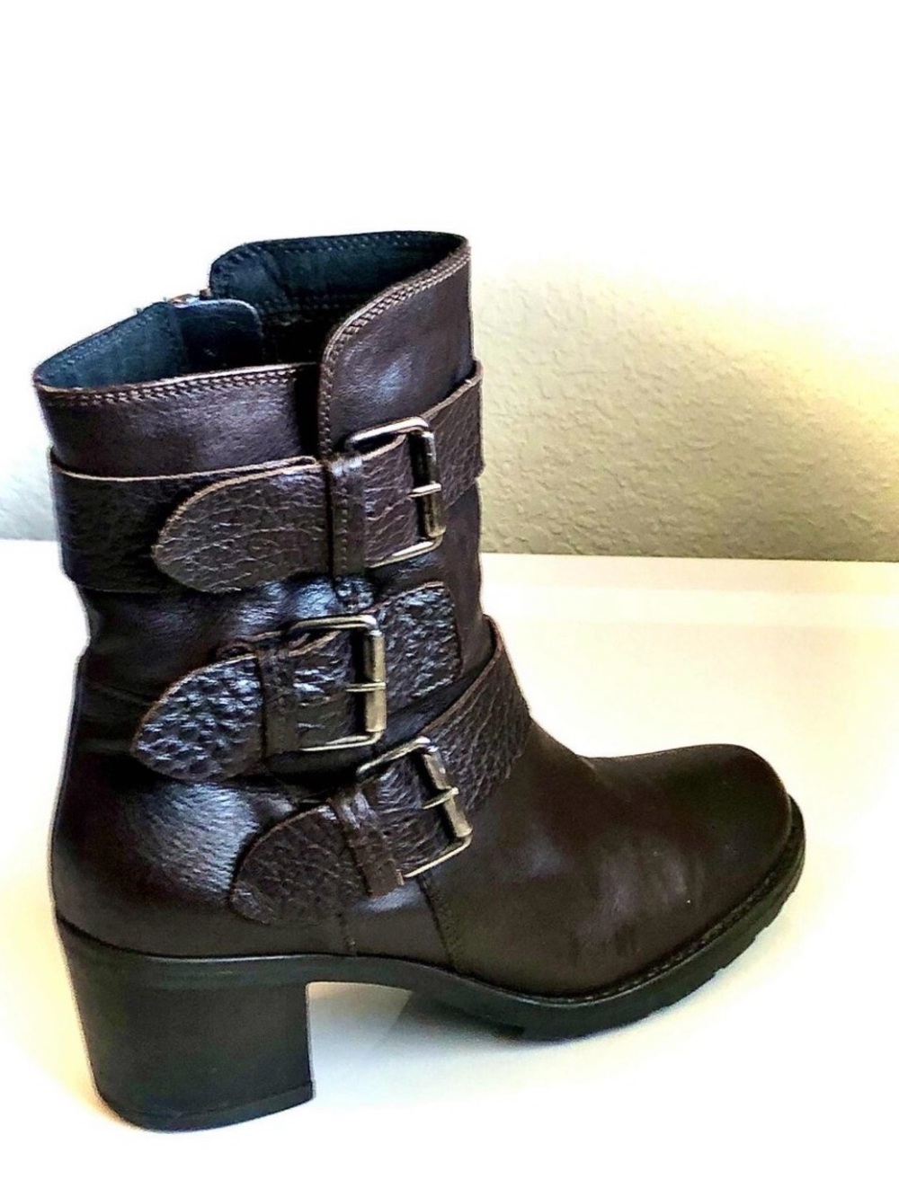 CLARKS Artisan Fernwood Lake Leather Moto Boots 3 Buckle Straps Brown 7.5